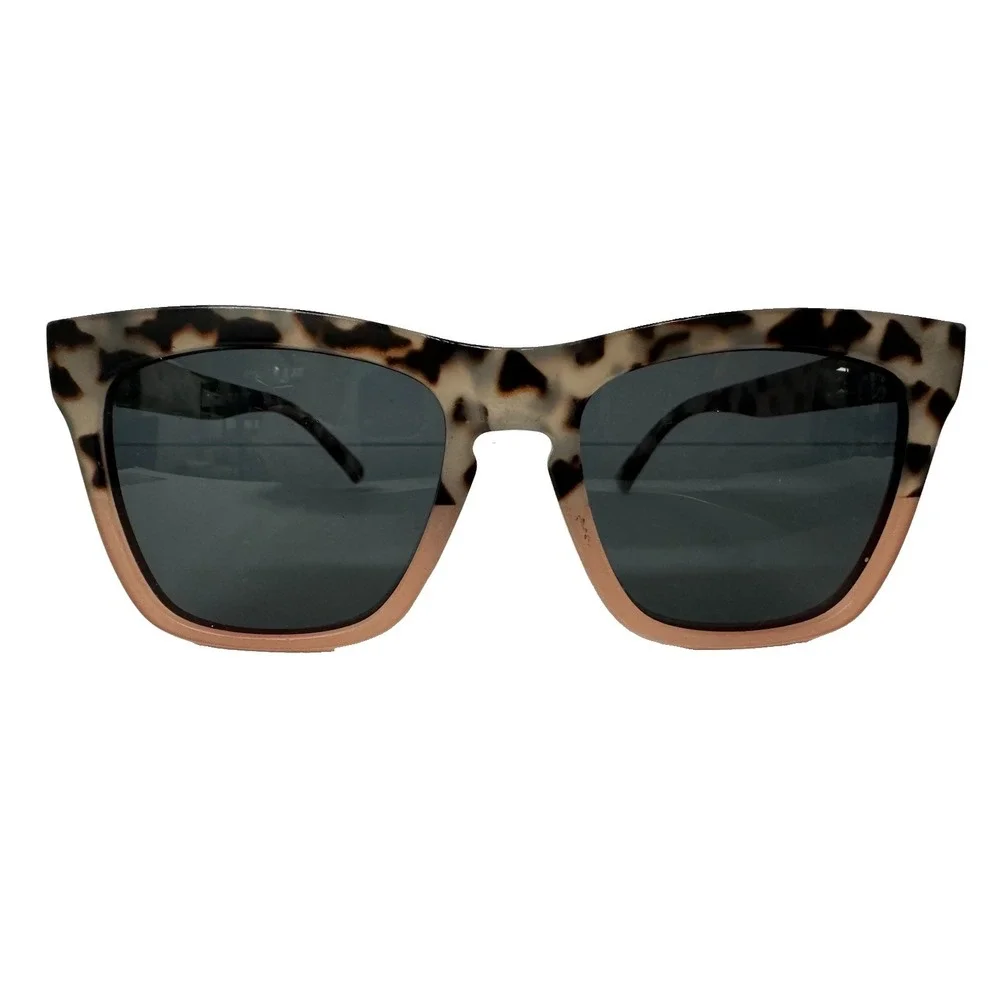 Peepers Sunglasses Cape May Polarized 2972D Cream Tortoise Pink Wayfarer-Style